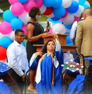 Meet your Posher, Vickie